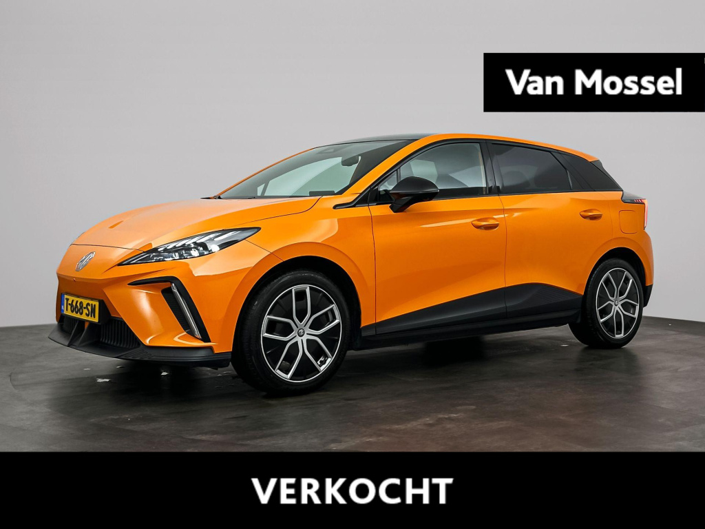 MG Mg4 long range luxury 64 kwh | navi | camera | led koplampen | carplay | stoel & stuurverwarming | getint glas |