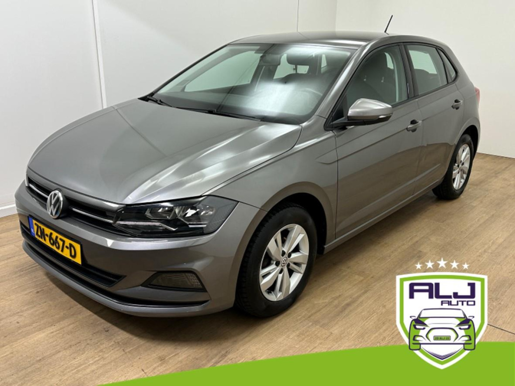 Volkswagen Polo occasion 1.0 tsi comfortline | grijs | tweedehands volkswagen polo | cruisecontrol | airco | carplay audio