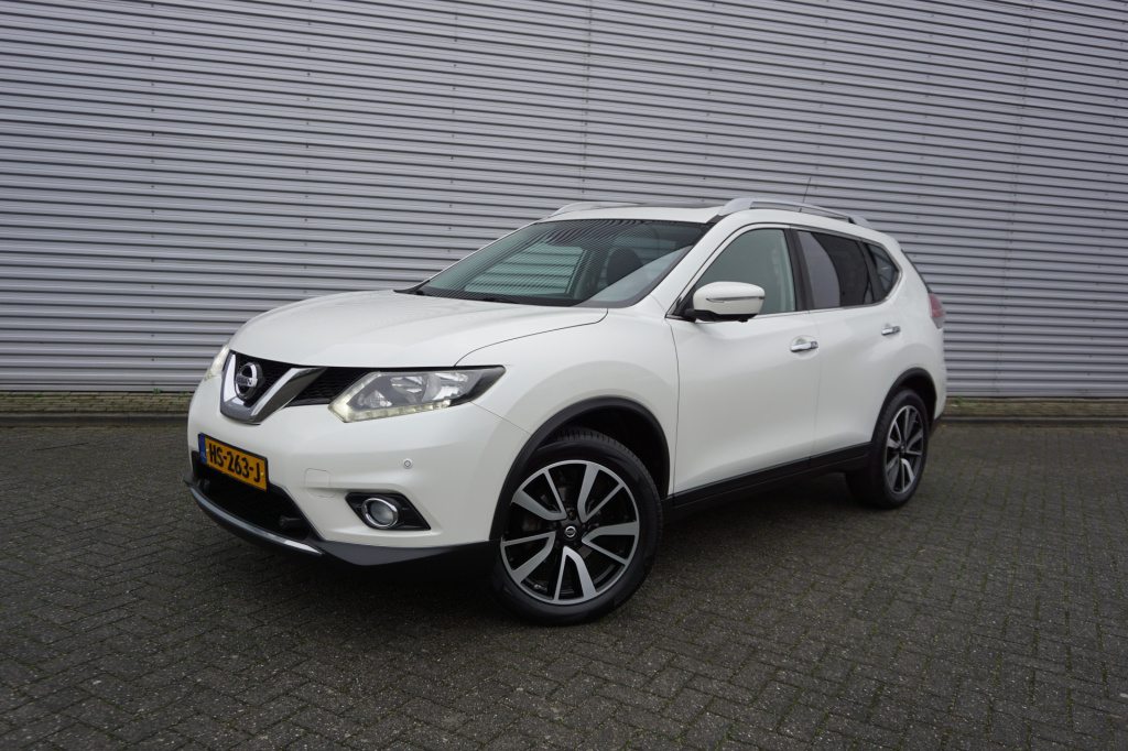 Nissan X-Trail 1.6 dig-t connect edition 1e eigenaar - climate / navi / cruise / camera / parkeers. / lm velgen / nap