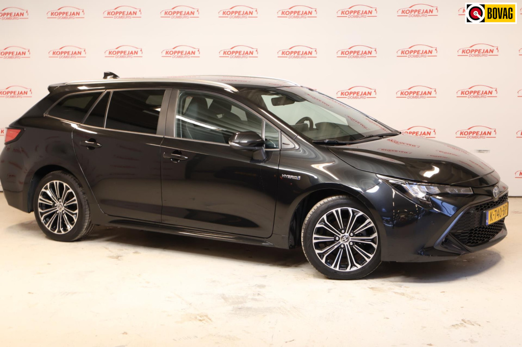 Toyota Corolla Touring Sports 1.8 hybrid business plus nl auto, adaptive cruise, trekhaak,