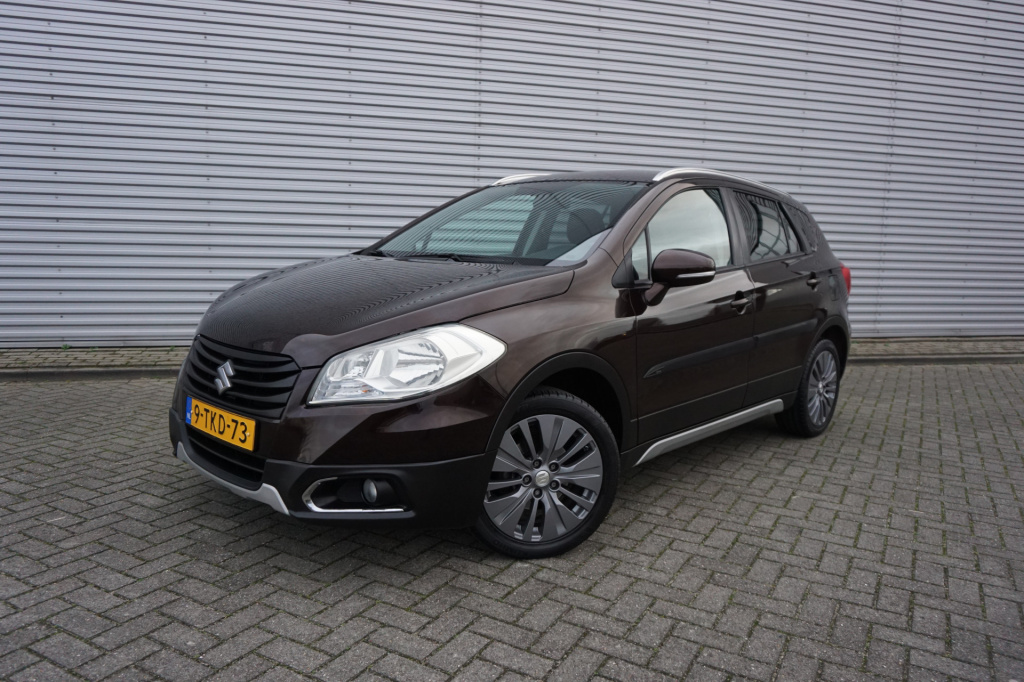 Suzuki Sx4 S-cross sx4 1.6 exclusive allgrip automaat / climate / cruise / trekhaak / lm velgen