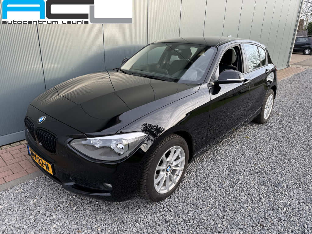 BMW 1 Serie 116i 136pk executive 5-drs