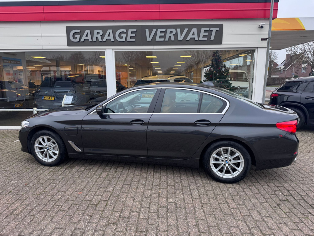BMW 5 Serie 530e high executive