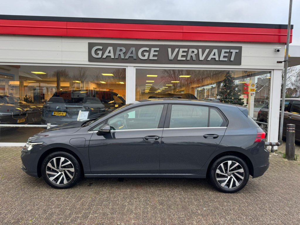 Volkswagen Golf 1.4 ehybrid style
