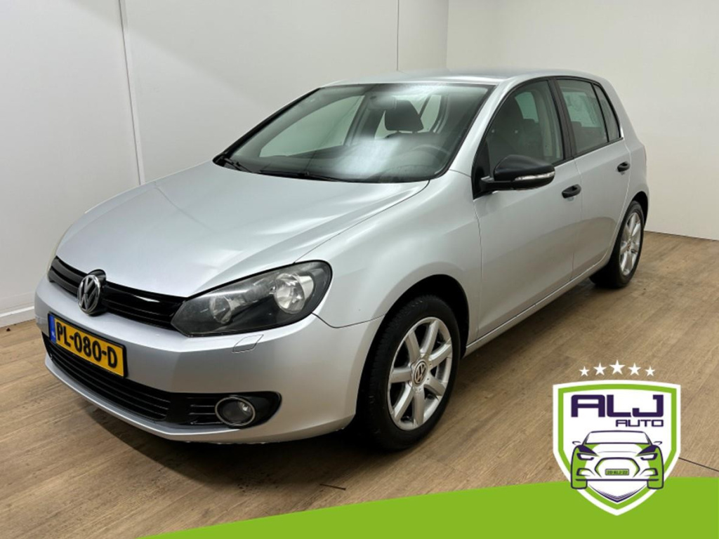Volkswagen Golf occasion 1.2 tsi trendline | grijs | tweedehands volkswagen golf | airco | cruisecontrol | bluetooth