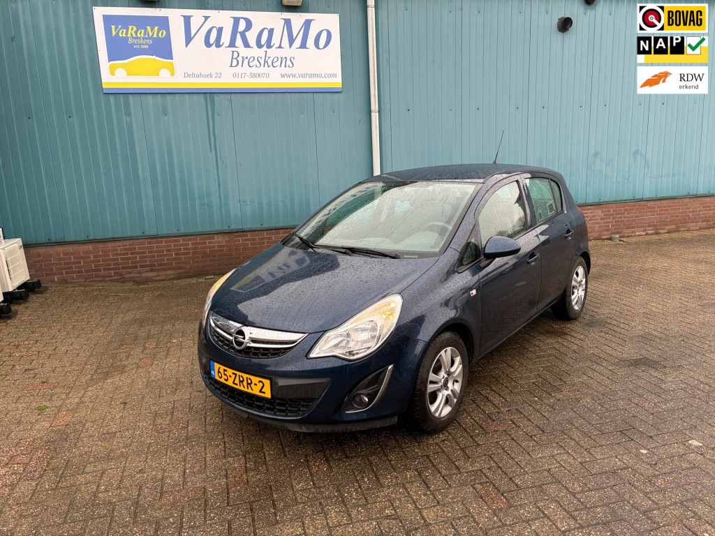 Opel Corsa 1.4-16v cosmo
