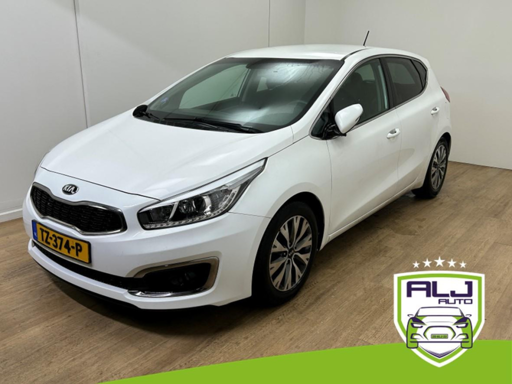 Kia Cee'd occasion 1.0 t-gdi dynamicline | wit | tweedehands kia ceed | airco | cruisecontrol | bluetooth audio