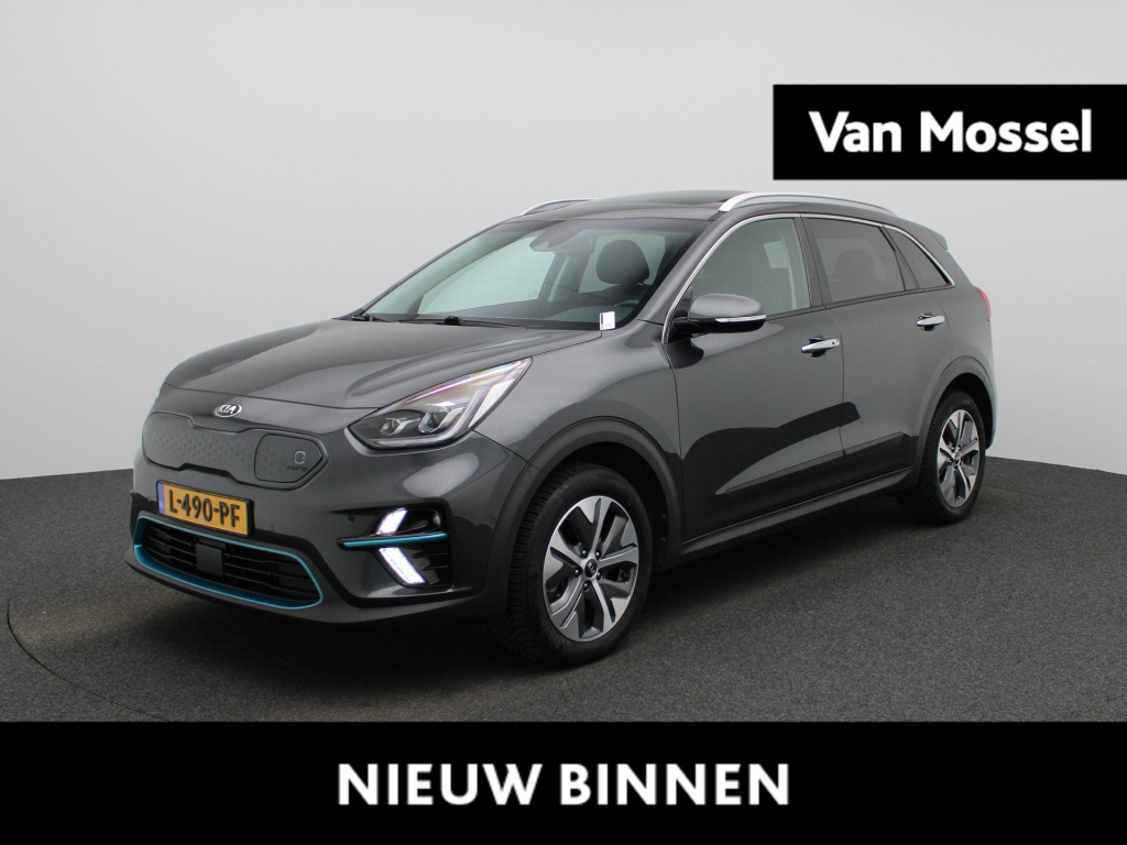 Kia E-niro dynamicplusline 64 kwh | automaat | panoramadak | navigatie | apple carplay / android auto | parkeer sensoren | half leder | stoel verwarming | stuur verwarming | cruise control | climate control | dab |