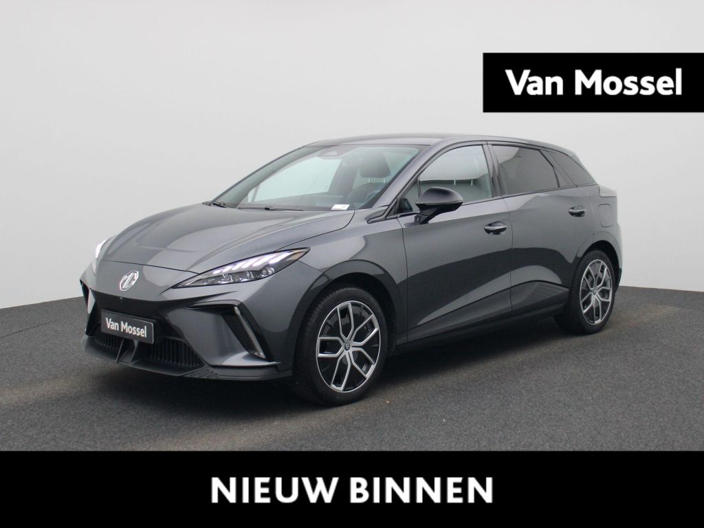 MG Mg4 64 kwh luxury | automaat | navigatie | climate control | apple carplay / android auto | adaptive cruise control | stoel/stuur verwarming | half-leder | lage km stand