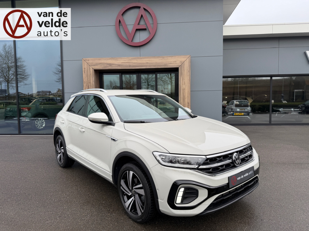 Volkswagen T-roc 1.5 tsi 150pk dsg r-line | camera | keyless | elek. achterklep | dode hoek | rijklaar incl. 1 jaar bovag garantie