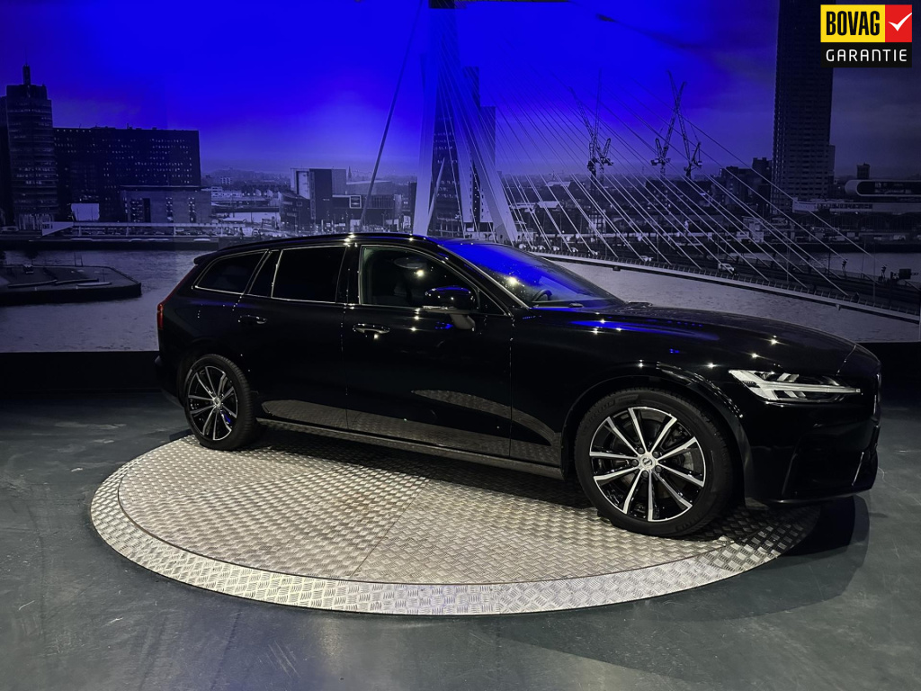 Volvo V60 2.0 t6 plug-in hybrid awd plus dark long range my2023 *1e eigenaar*nl auto*