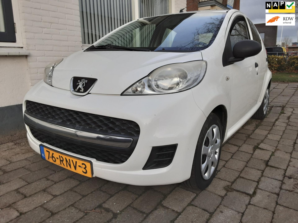 Peugeot 107 1.0-12v xr