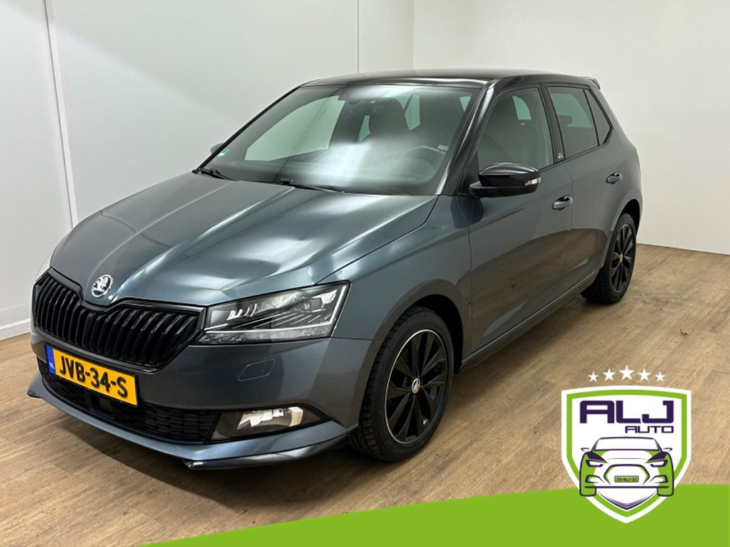 Skoda Fabia occasion 1.0 tsi style | blauw | tweedehands skoda fabia | airco | panoramadak | cruise | monte carlo | bluetooth