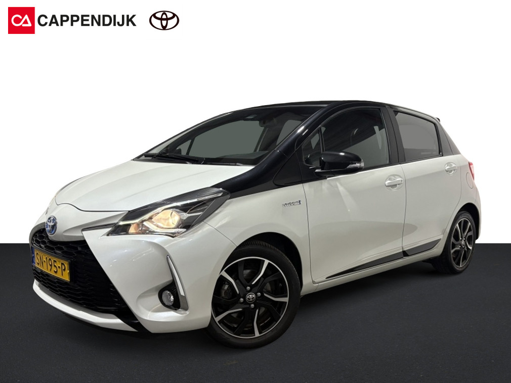 Toyota Yaris 1.5 hybrid bi-tone plus