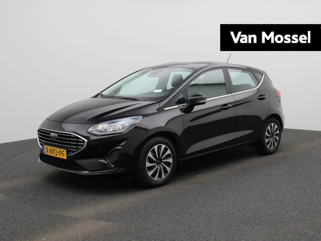 Ford Fiesta 1.0 ecoboost hybrid titanium | cruise control | climate control | winterpakket | parkeersensoren achter | apple carplay/android auto |