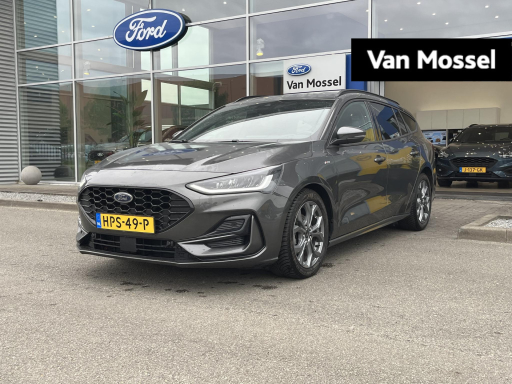 Ford Focus wagon st-line | automaat | climate control | cruise control | winterpakket | achteruitrij camera | apple carplay/android auto |
