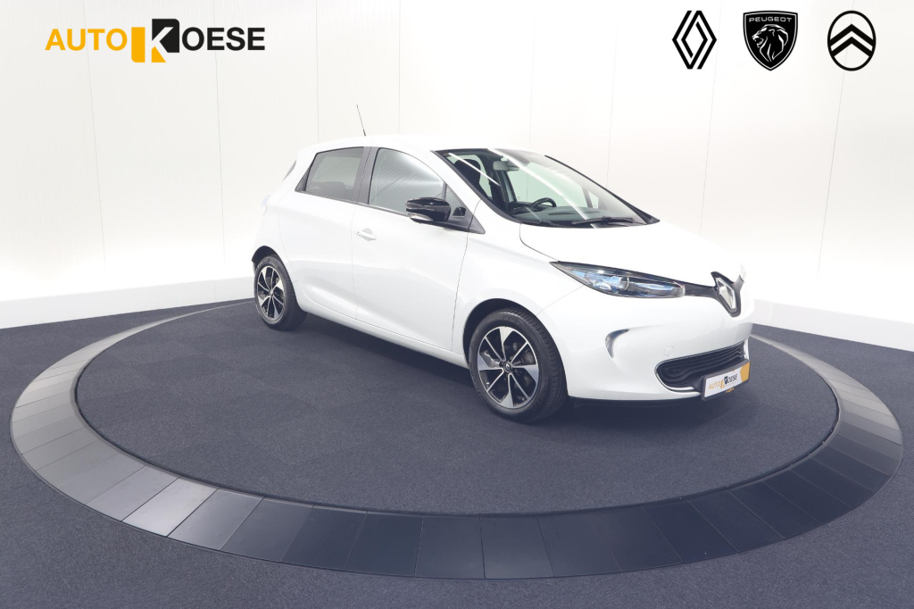 Renault Zoe q90 intens quickcharge 41 kwh | huuraccu | navigatie | parkeersensoren | climate control