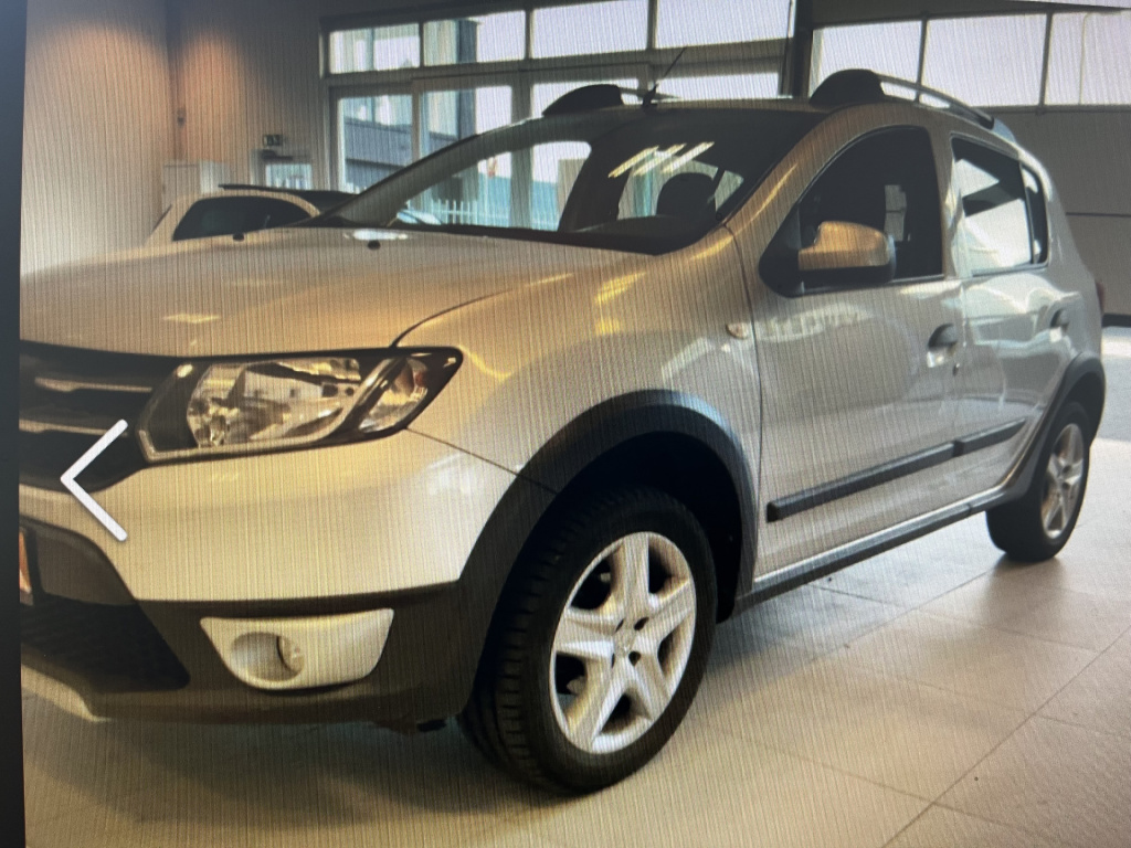 Dacia Sandero Stepway 0.9 tce lauréate 40 dkm komt binnen
