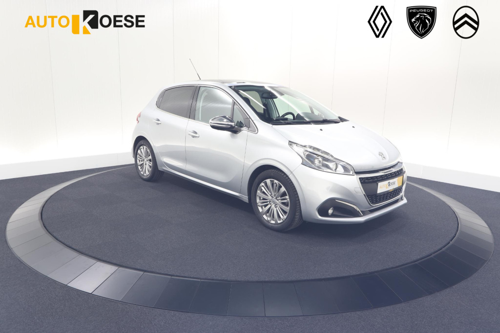 Peugeot 208 puretech 100 eat6 allure | panoramadak | camera | navigatie