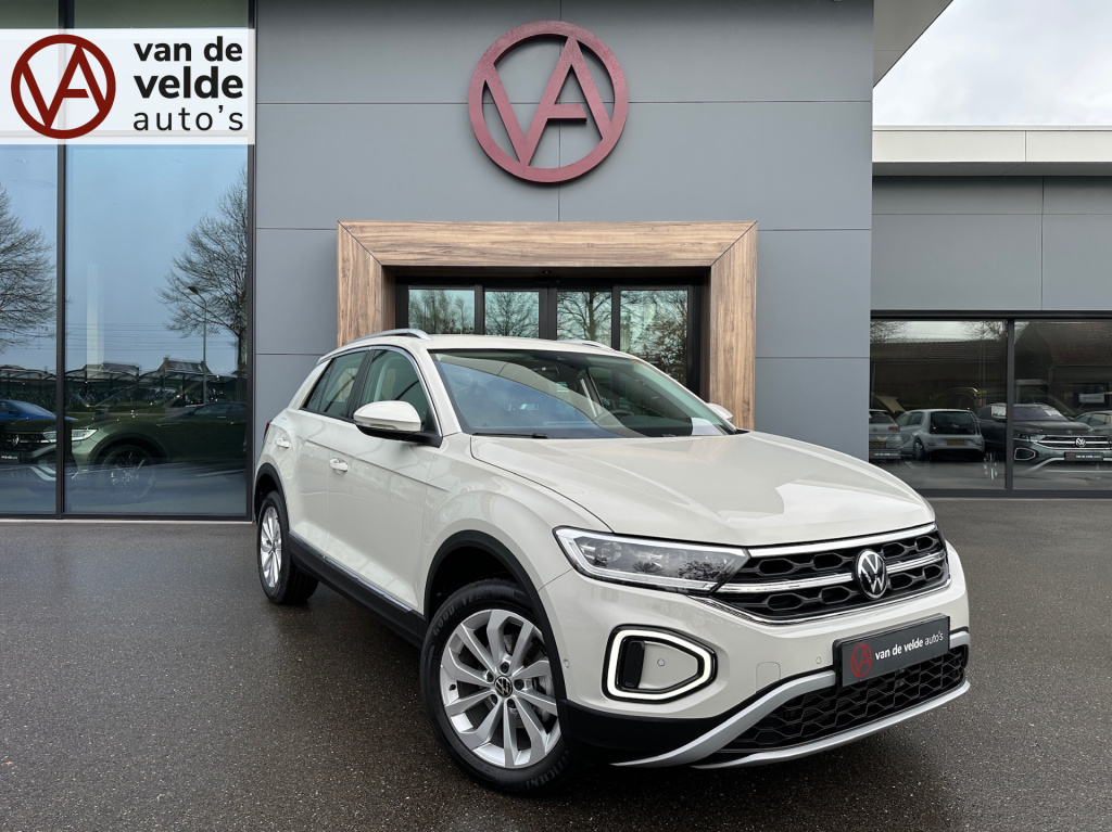 Volkswagen T-roc 1.5 tsi 150pk dsg style carplay | camera | keyless | elek. achterklep | rijklaar incl. garantie
