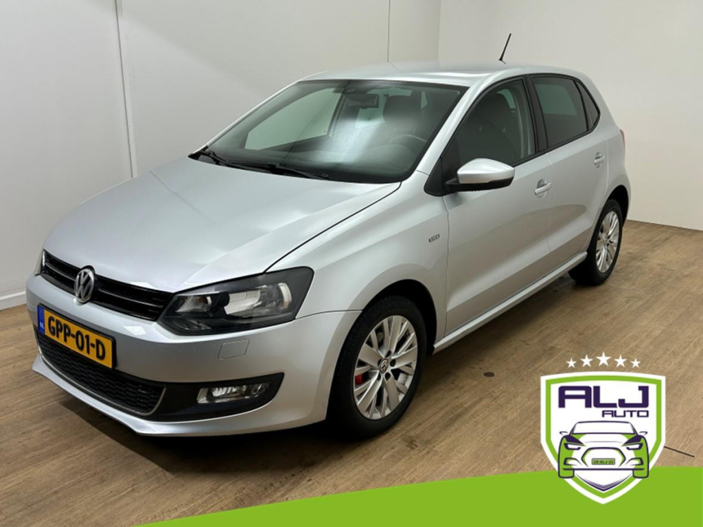 Volkswagen Polo occasion 1.2-12v bluemotion comfortline | grijs | tweedehands volkswagen polo | airco | stoelverwarming | cruise