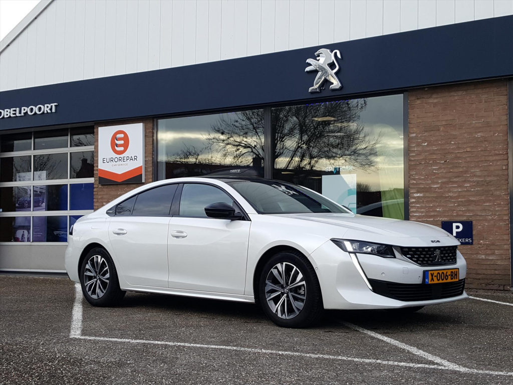 Peugeot 508 gt-line 1.6turbo/4cil/180pk automaat/eat8| vol-leer | automaat | schuifdak | camera v+a | parkeersensoren v+a | draadloze telefoon oplader | lm-velgen