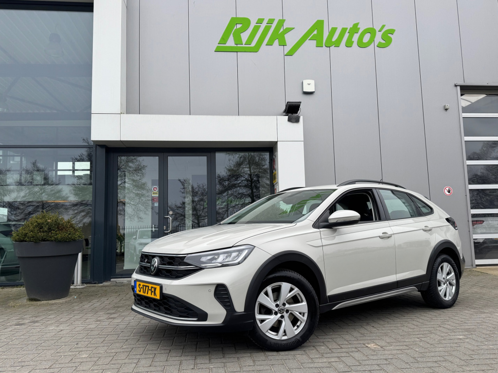 Volkswagen Taigo 1.0 tsi life business * carplay * stoelverwarming * pdc 2x * nap