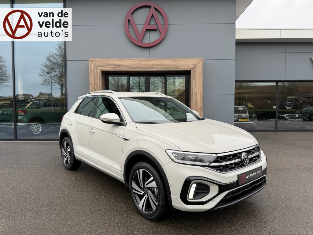 Volkswagen T-roc 1.5 tsi 150pk dsg r-line | camera | keyless | elek. achterklep | dode hoek | rijklaar incl. 1 jaar bovag garantie