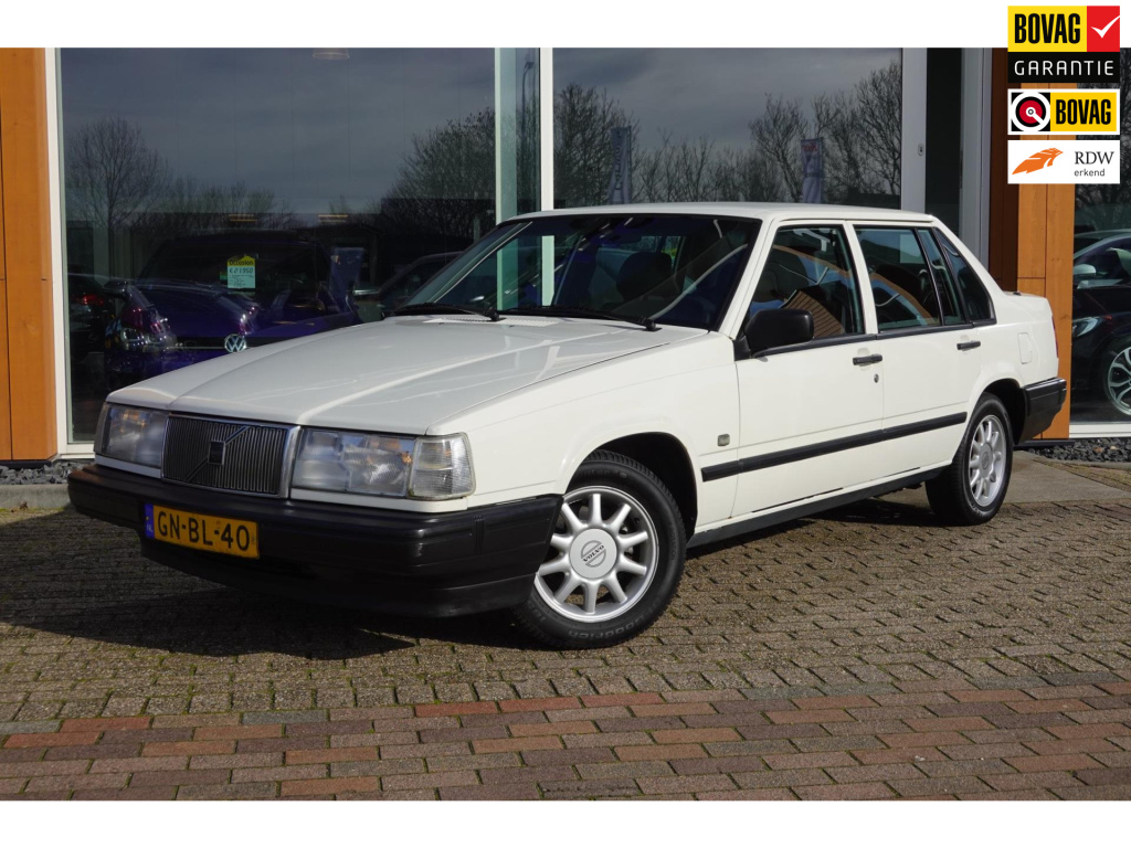 Volvo 940 2.3i gl royal class