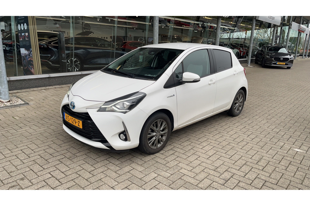 Toyota Yaris 1.5 hybrid dynamic|wordt verwacht