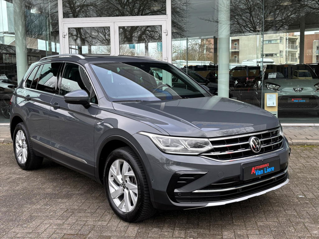 Volkswagen Tiguan 1.4 tsi ehybrid elegance 245pk dsg 6|panodak|leder| trekhaak|dodehoek| rijklaarprijs incl garantie