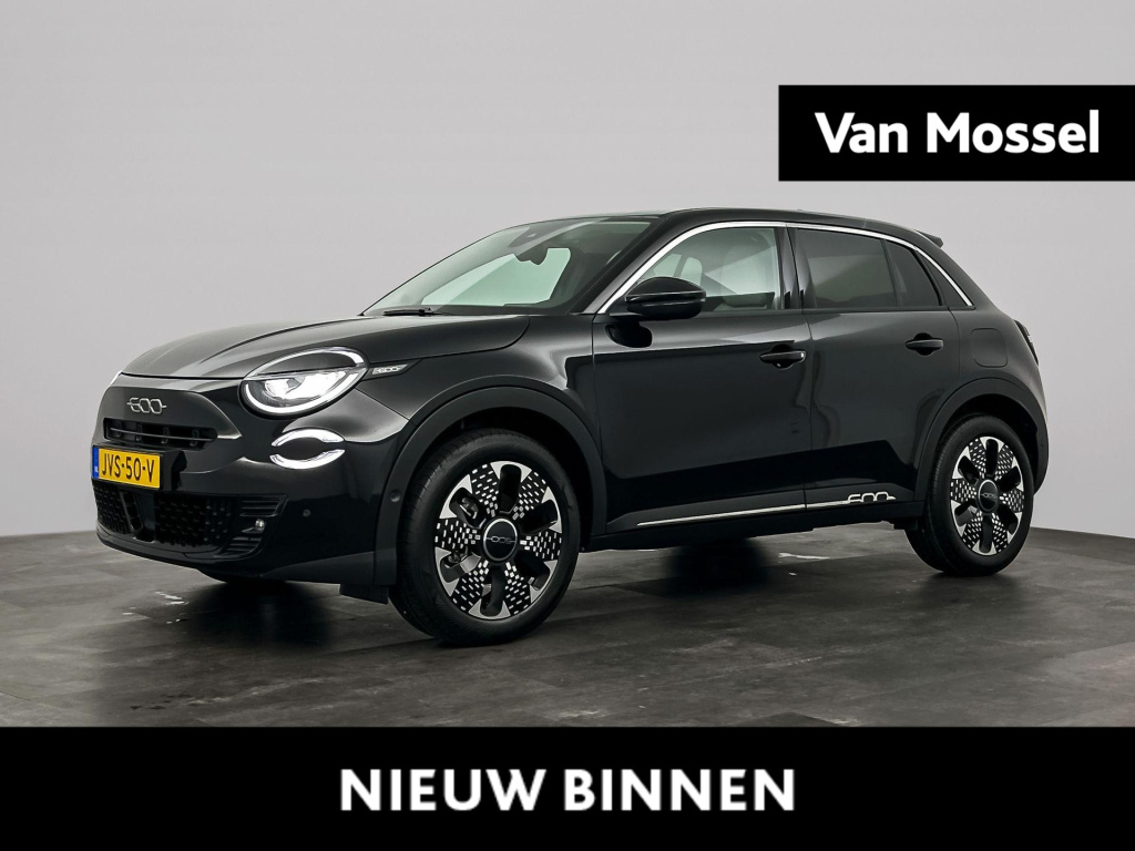 Fiat 600e la prima 54 kwh | camera | stoelverwarming | navigatie | pdc | tot 8 jaar garantie!
