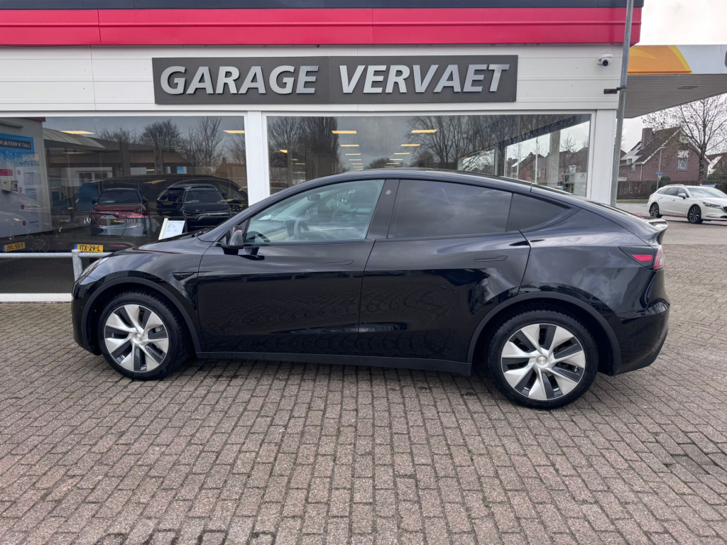 Tesla Model Y long range awd 75 kwh