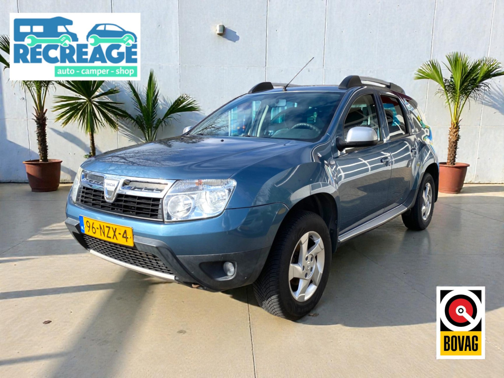 Dacia Duster 1.6 16v 4x2 lauréate | vol jaar apk | airco | trekhaak | 3 maanden garantie