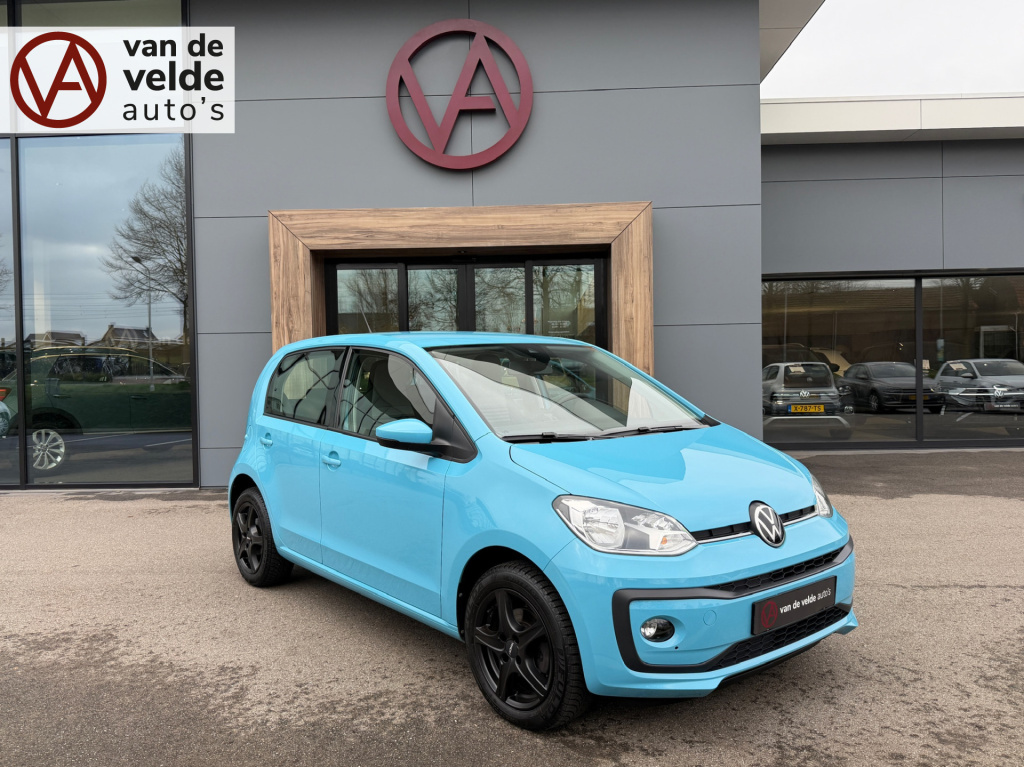 Volkswagen UP! 1.0 5-deurs | cruise | camera | stoelverwarming | lm velgen | rijklaar incl. 1 jaar bovag garantie