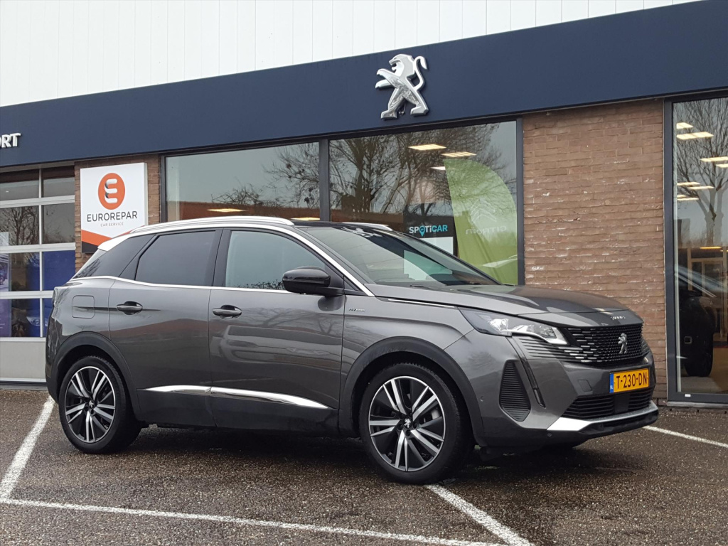 Peugeot 3008 1.6 plug-in hybrid 225pk e-eat8 gt pack business |navi|bt|cruise & climate control|applecarplay & androidauto|panodak|parkeersens. v+a|camera achter