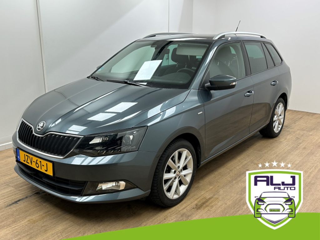 Skoda Fabia combi occasion 1.0 style businessline pro | blauw | tweedehands skoda fabia | airco | cruisecontrol | bluetooth audio