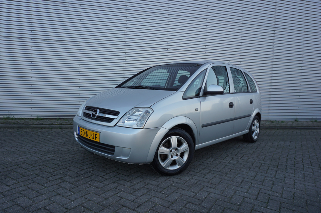 Opel Meriva 1.8-16v enjoy airco / elektr. ramen / trekhaak / lm velgen / nap