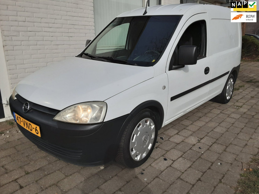 Opel Combo 1.3 cdti base 800 kg.
