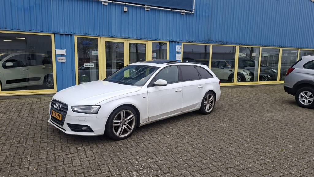 Audi A4 2.0 tdi proline s