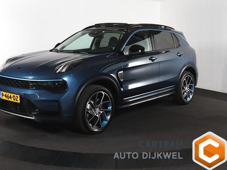 Lynk & Co 01 1.5 more/trekhaak/premium audio/pano/360 camera