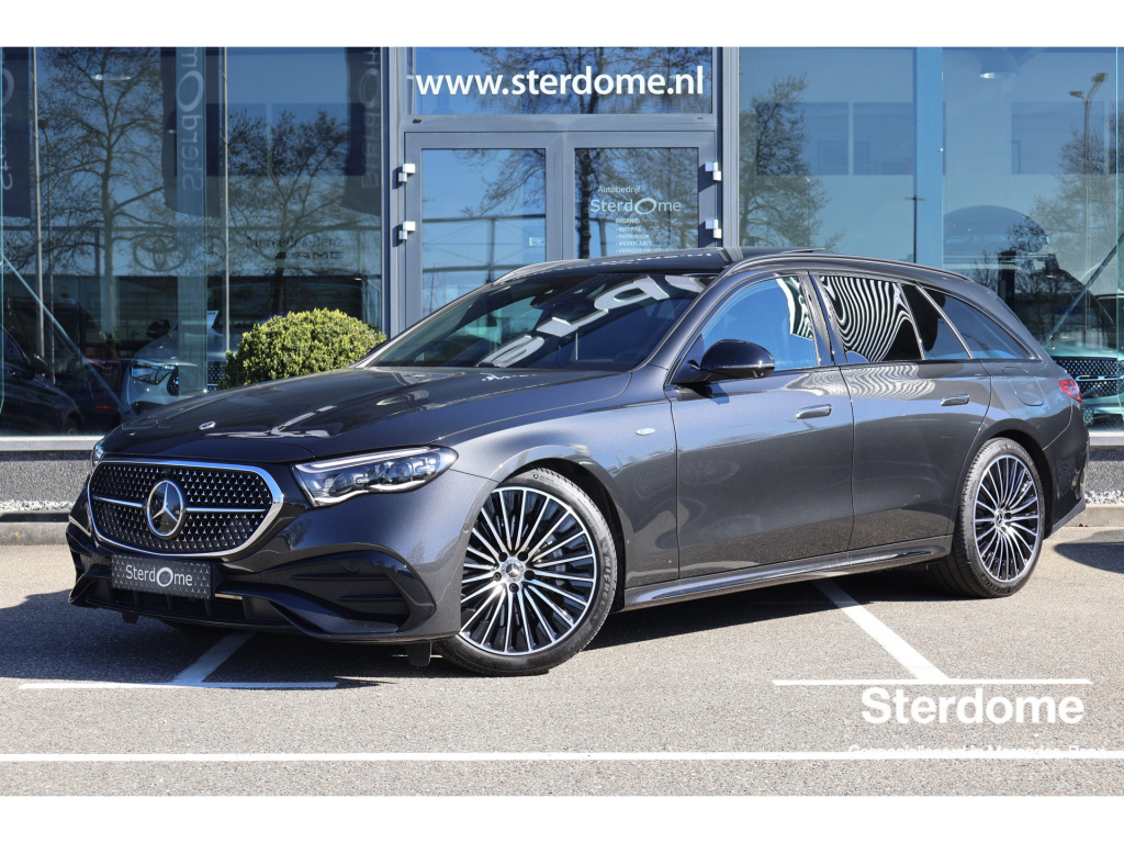 Mercedes-Benz E-Klasse estate 300 e edition amg line l airmatic l panoramadak l 360 gr camera l distronic l mbux l burmester 4d l winterpakket l digital light l weklapbare trekhaak l keyless go l smartphone integratie l hud l stoelverwarming l a...