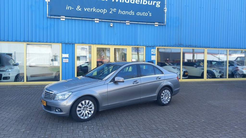 Mercedes-Benz C-Klasse 180 k blueefficiency business edition elegance