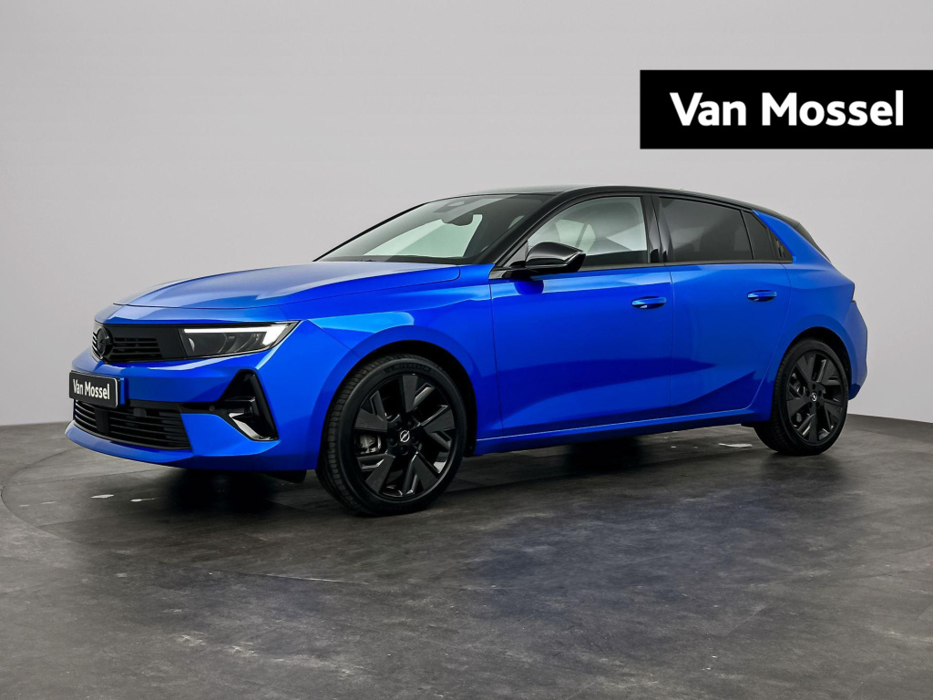 Opel Astra electric 54 kwh gs | apple carplay & android auto | stuur & stoelverwarming | climate control | 360 graden camera | parkeersensoren voor & achter | warmtepomp | led