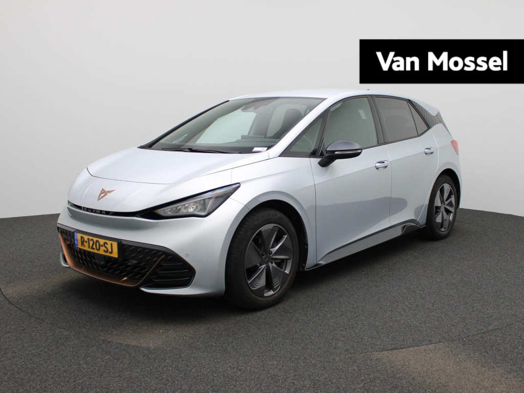 Cupra Born business 62 kwh | automaat | navigatie | apple carplay / android auto | virtual cockpit | cruise control | parkeersensoren | climate control | stuur verwarming | lane assistant | lichtmetalen velgen |