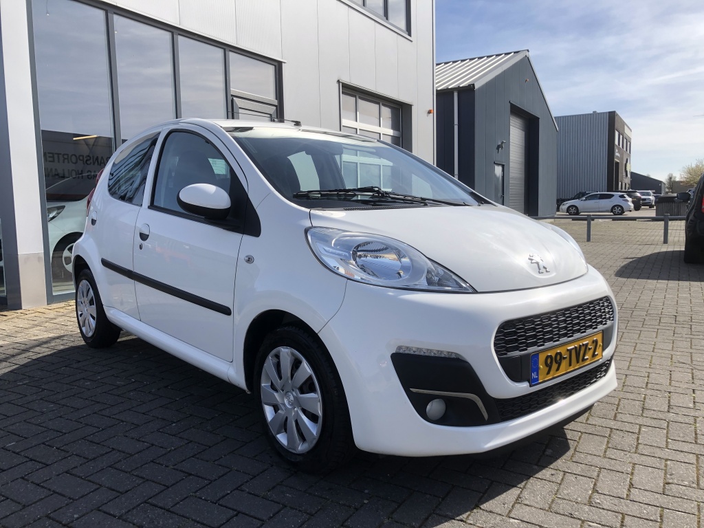 Peugeot 107 1.0 active