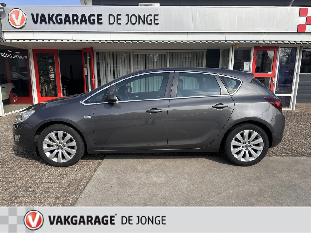 Opel Astra 1.4 turbo cosmo