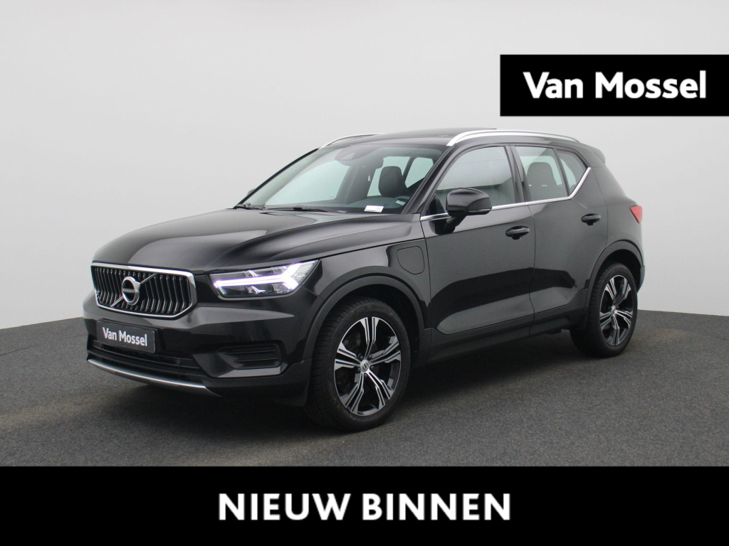 Volvo XC40 1.5 t4 recharge inscription | automaat | panorama dak | apple carplay / android auto | stoel/stuurverwaming | virtual cockpit | navigatie | elektrische achterklep | climate control | cruise control |lichtmetalen velgen | a...