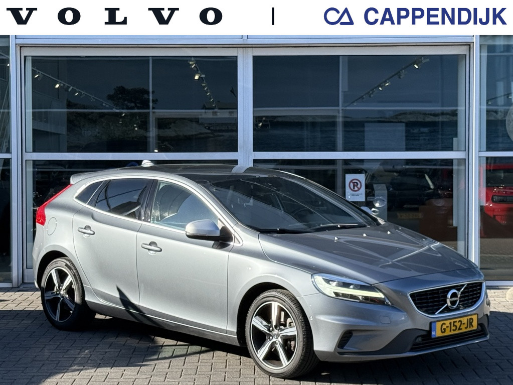Volvo V40 t3 153pk aut6 polar+ sport| panodak| camera| h&k sound| trekhaak