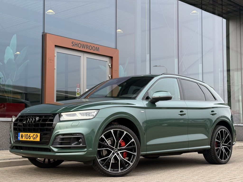 Audi Q5 2.0 tfsi quattro sport s line | pano | apple carplay | matrix | keyless | trekhaak | acc |